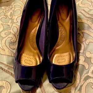 Navy Blue heels